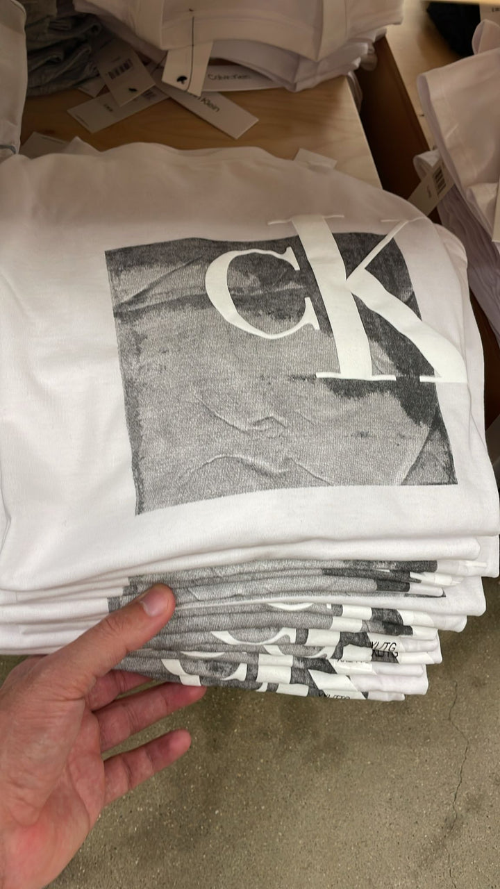 CK round 2 White CK Logo T-Shirt White & Black