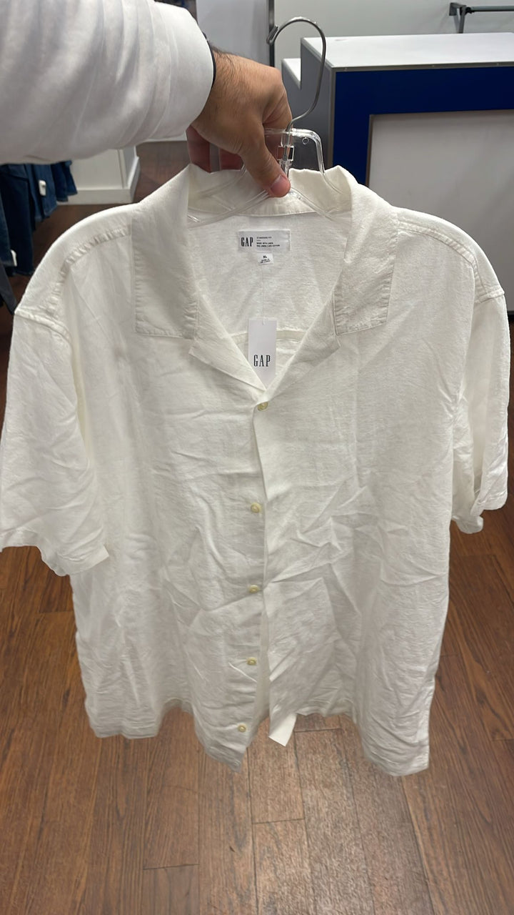 GAP Short Sleeves Shirt White