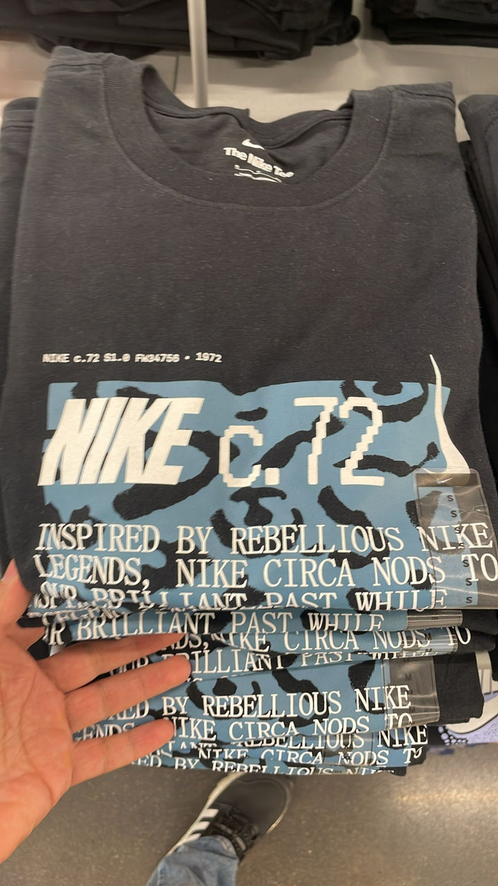 Nike Round Neck T-shirt C.72 Logo Black