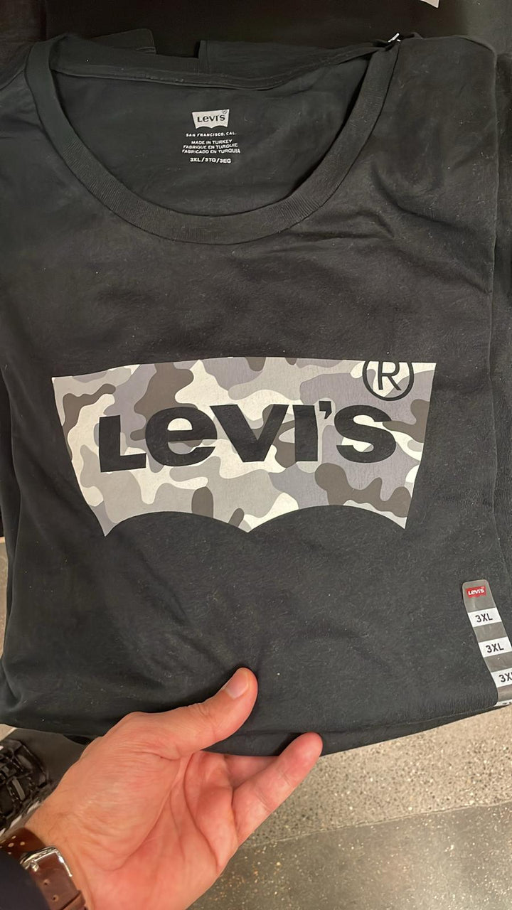 Levi's Big Logo T- Shirt Black & Khaki