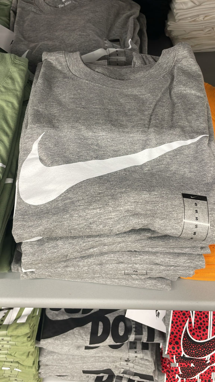 Nike Round Neck T-shirt Big Logo Grey