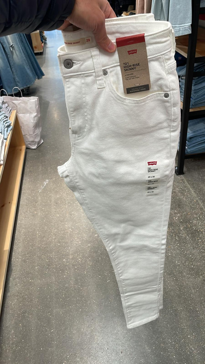 Levi's 721 High Rise Skinny Jeans White