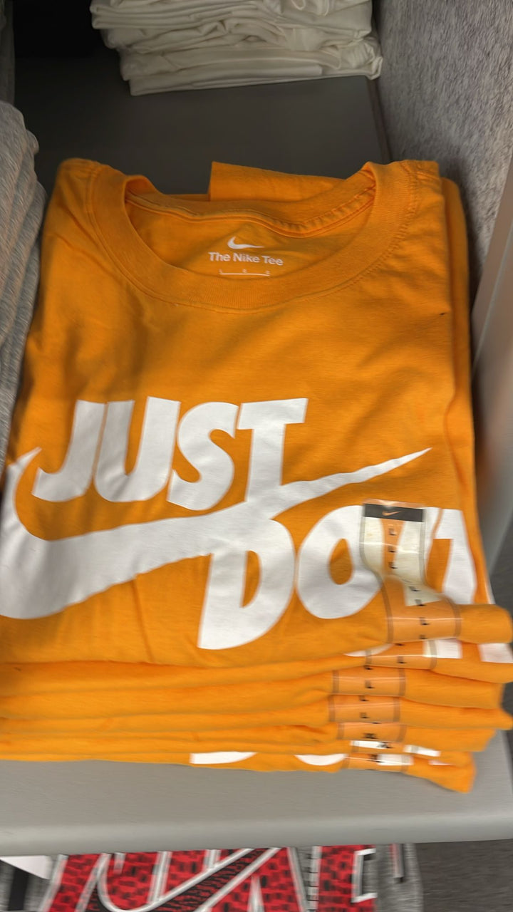 Nike Round Neck T-shirt Big Just Do it Logo Orange