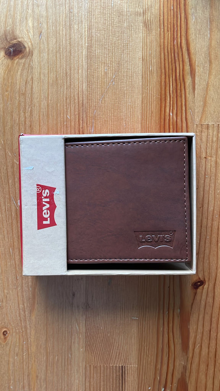 Levi's Leather Wallet Brown